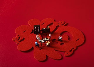 河北秦開電氣設(shè)備恭祝全國(guó)人民新年快樂！